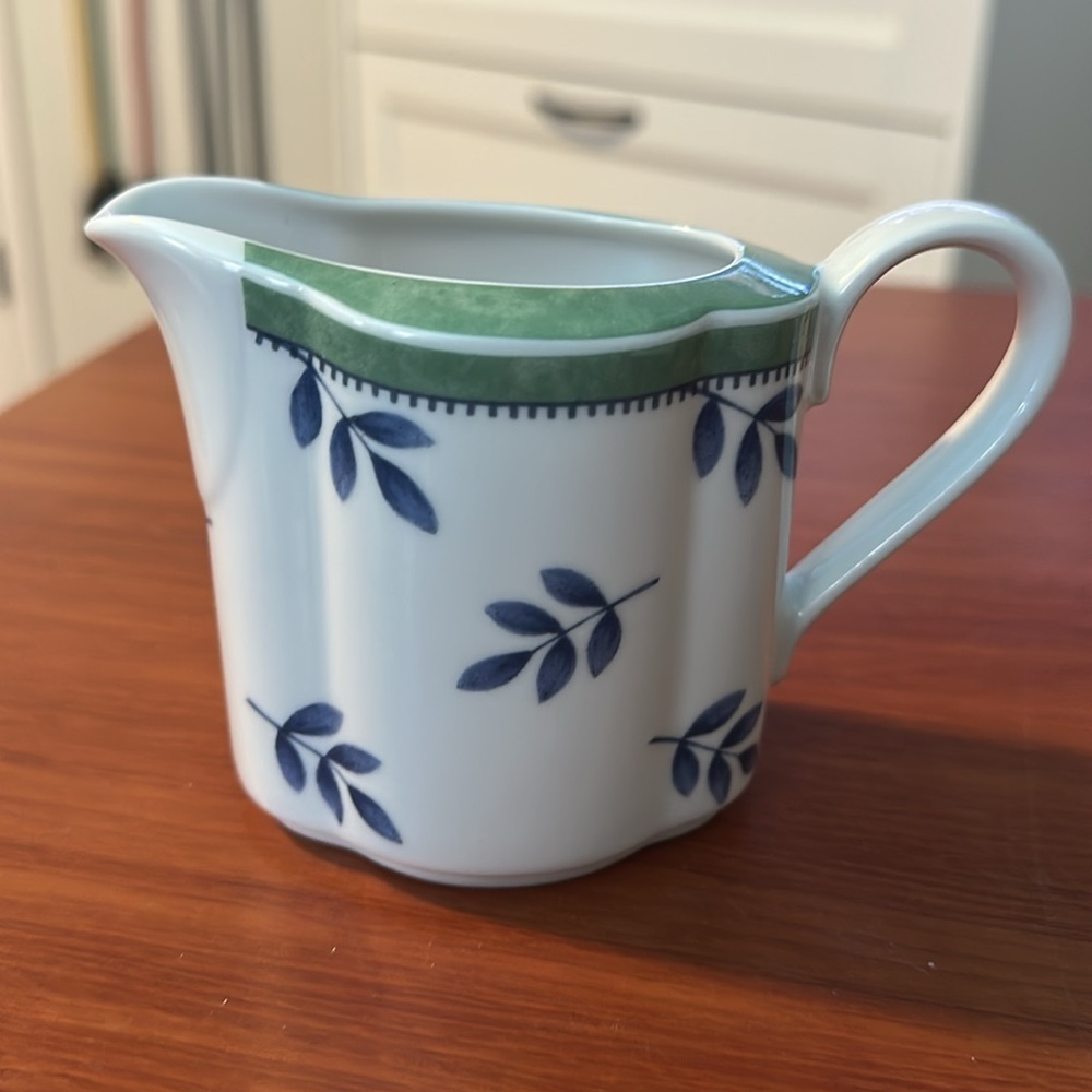 🧡 Blue Leaf and Green Creamer and Sugar Set by Villeroy & Boch Germany 🧡 - Picture 2 of 10
